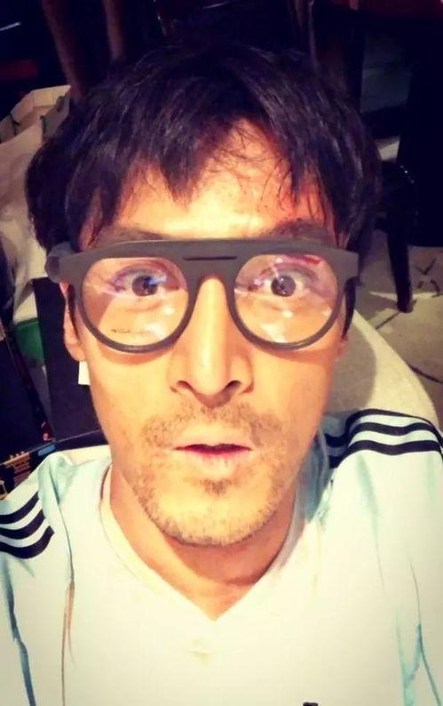 国产电影自拍,国产电影自拍背后的故事 第2张 国产电影自拍,国产电影自拍背后的故事 第2张