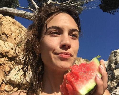 娱乐吃瓜在国外